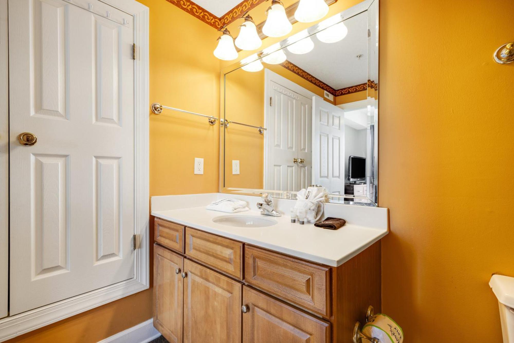 Parking Included-Beachfront 2Bd Ocean Villa! Gorgeous Amenities, Private Complex Panama City Beach Dış mekan fotoğraf
